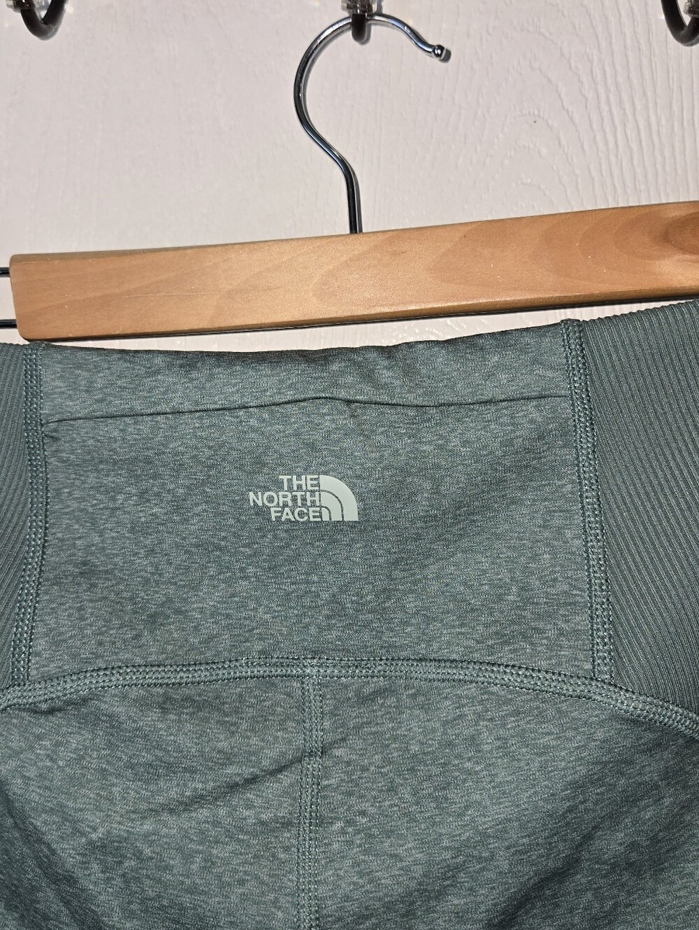 The North Face Dune Sky Tight Shorts - Picture 4 of 9
